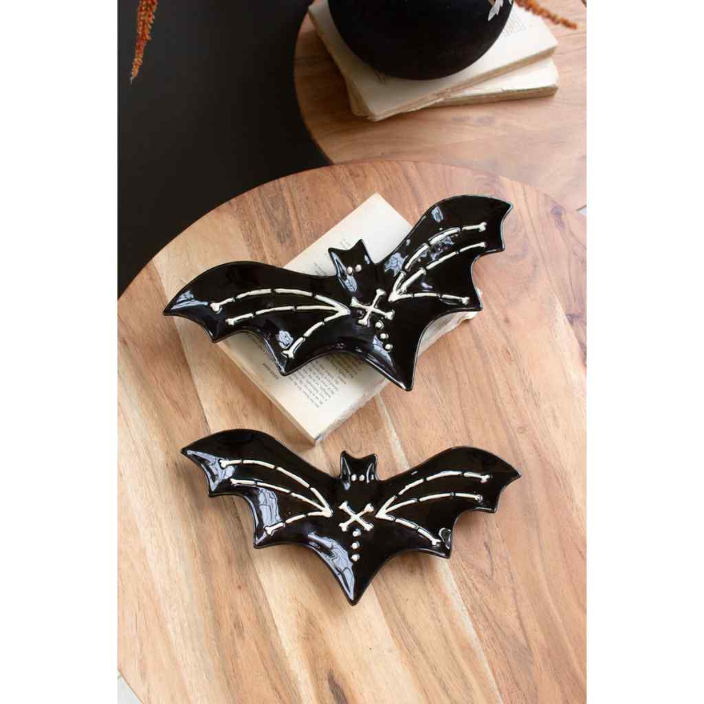 Set Of Two Nesting Ceramic Bat Serving Platters Black