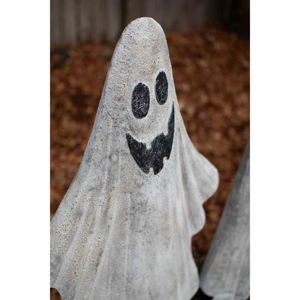 Set Of Two Painted Metal Ghosts grey