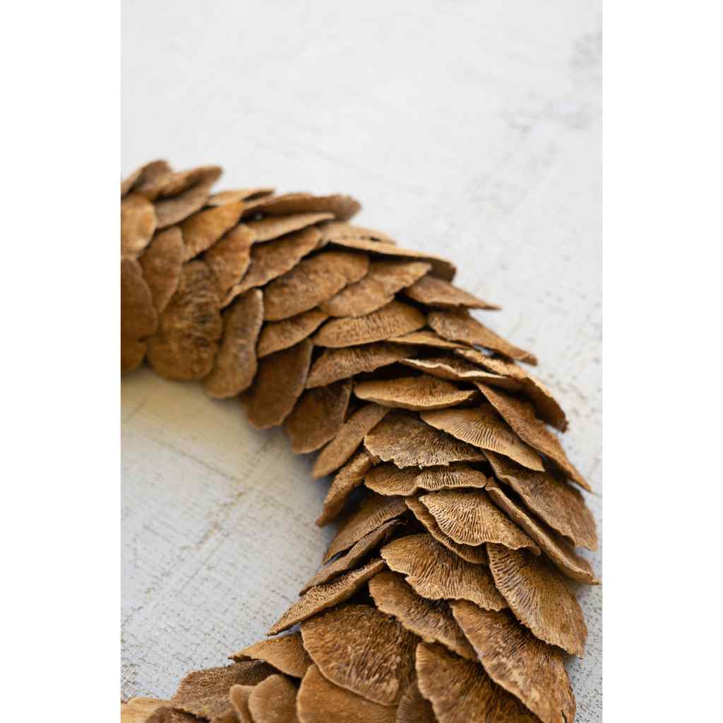 Sponge Mushroom Wreath Brown