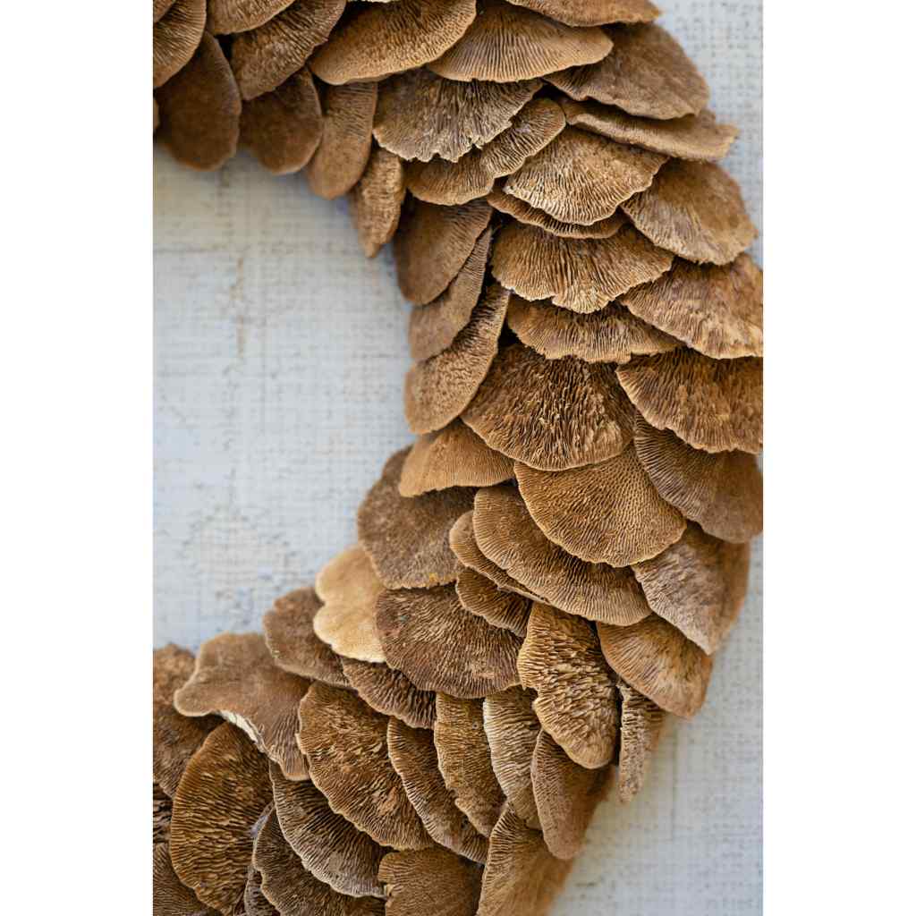 Sponge Mushroom Wreath Brown