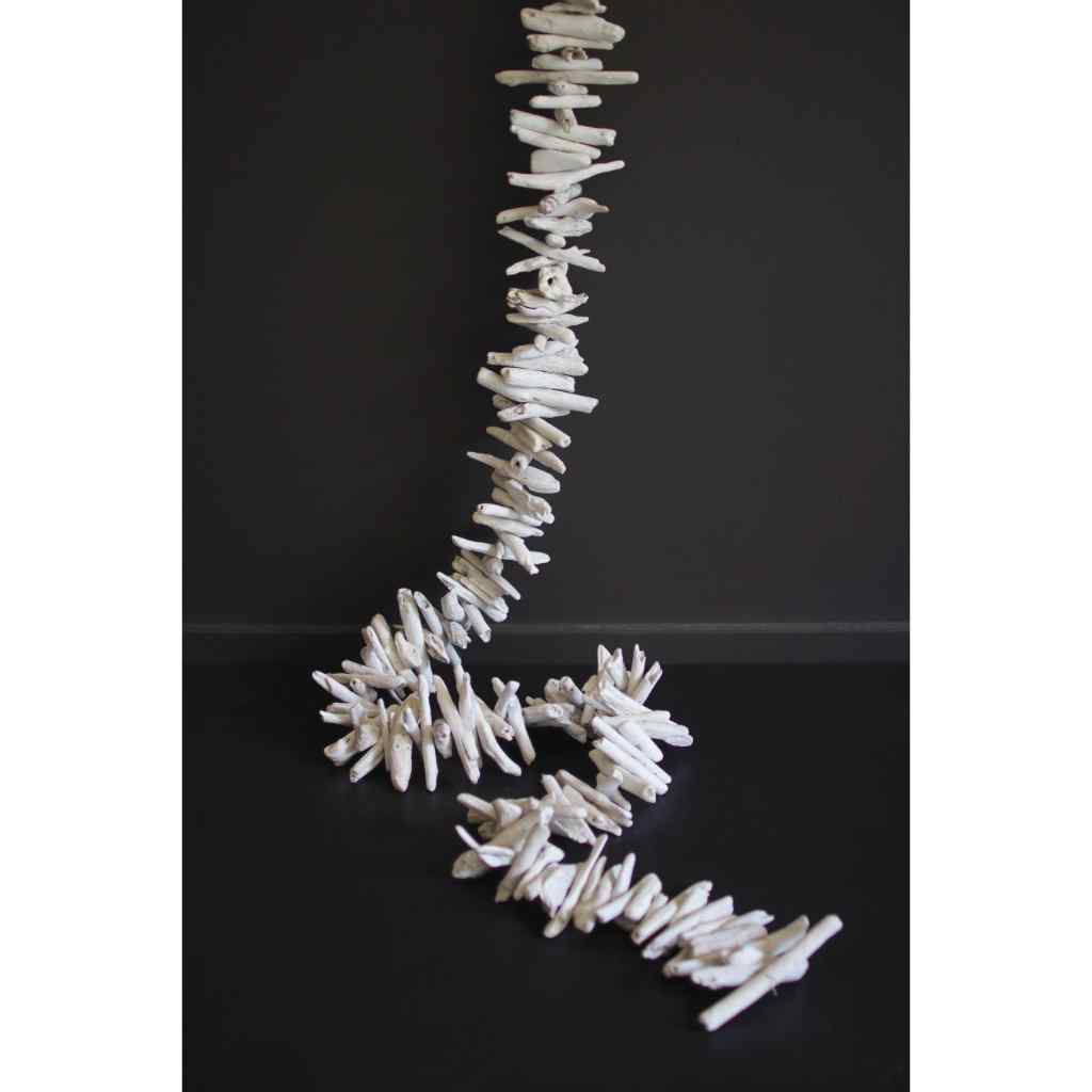 White-Washed Driftwood Garland WHITE