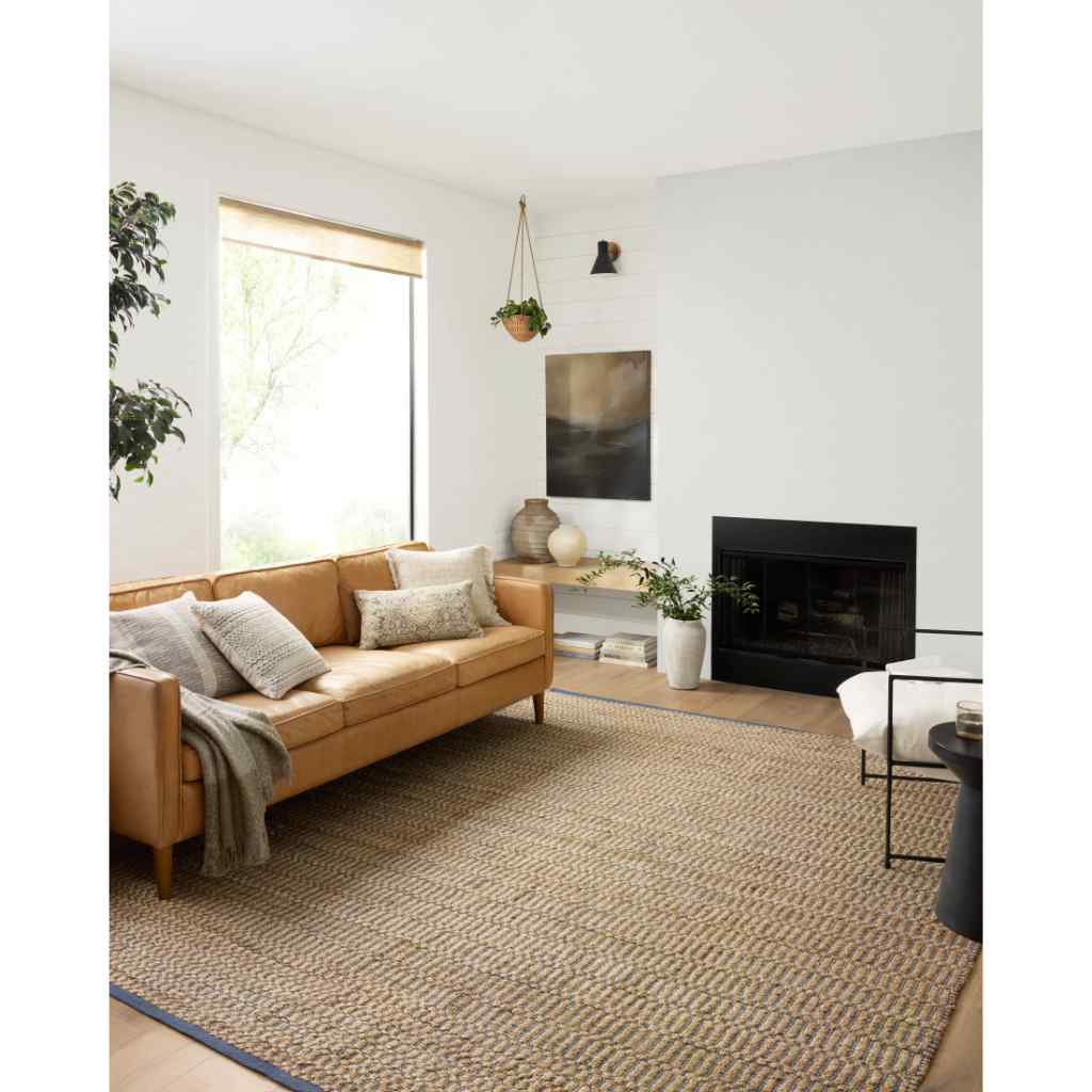 Angela Rose x Loloi Colton Collection Natural / Navy Rug CON-05 Natural / Navy / 18" x 18" Sample
