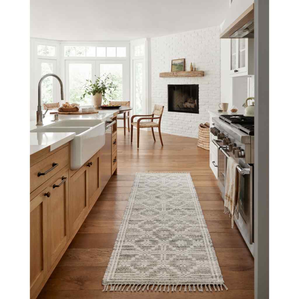 Angela Rose x Loloi Rivers Collection Lagoon / Ivory Rug RIV-02 Lagoon / Ivory / 18" x 18" Sample