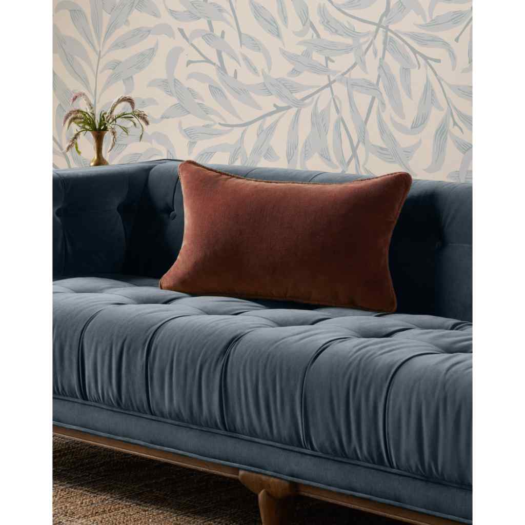 Chris Loves Julia x Loloi Liza Collection Cinnamon Pillow PCJ0020 Cinnamon / 13" x 21" Cover w/Down Insert