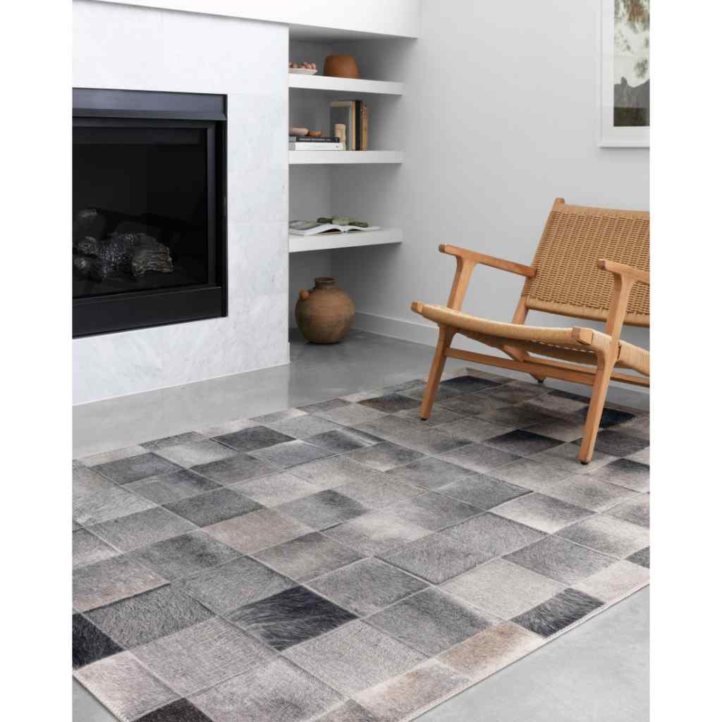 Loloi II Maddox Collection Charcoal / Grey Rug MAD-06 Charcoal / Grey / 18" x 18" Sample