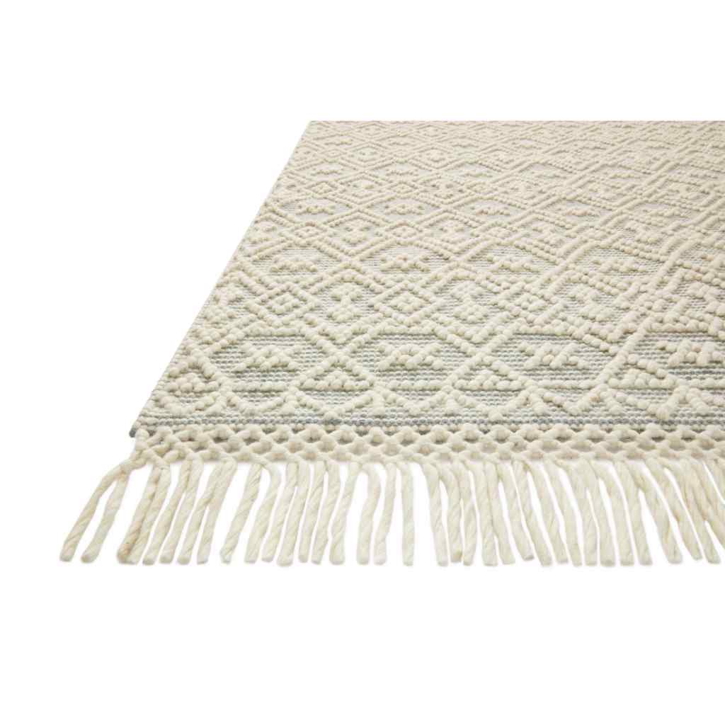 Loloi II Noelle Collection Ivory / Blue Rug NOE-05 Ivory / Blue / 18" x 18" Sample