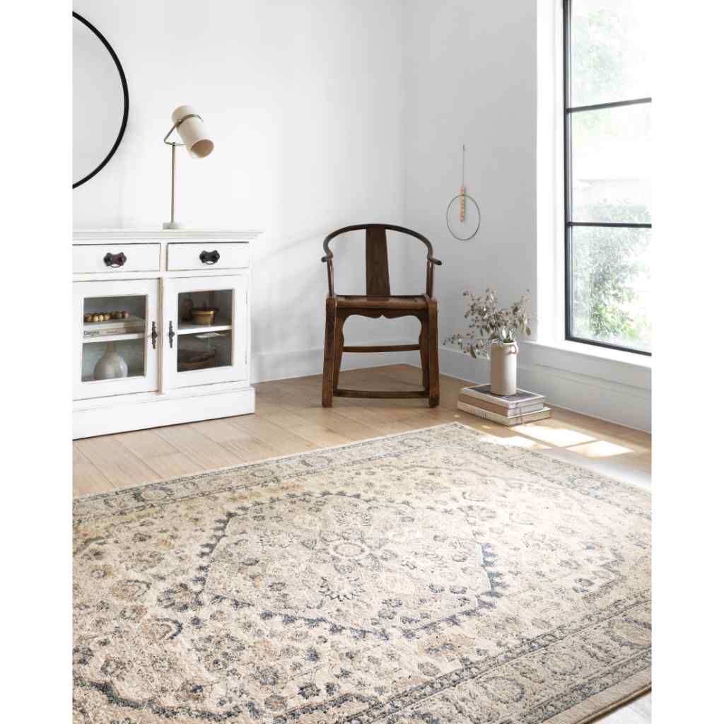 Loloi II Teagan Collection Natural / Lt. Grey Rug TEA-01 Natural / Lt. Grey / 18" x 18" Sample