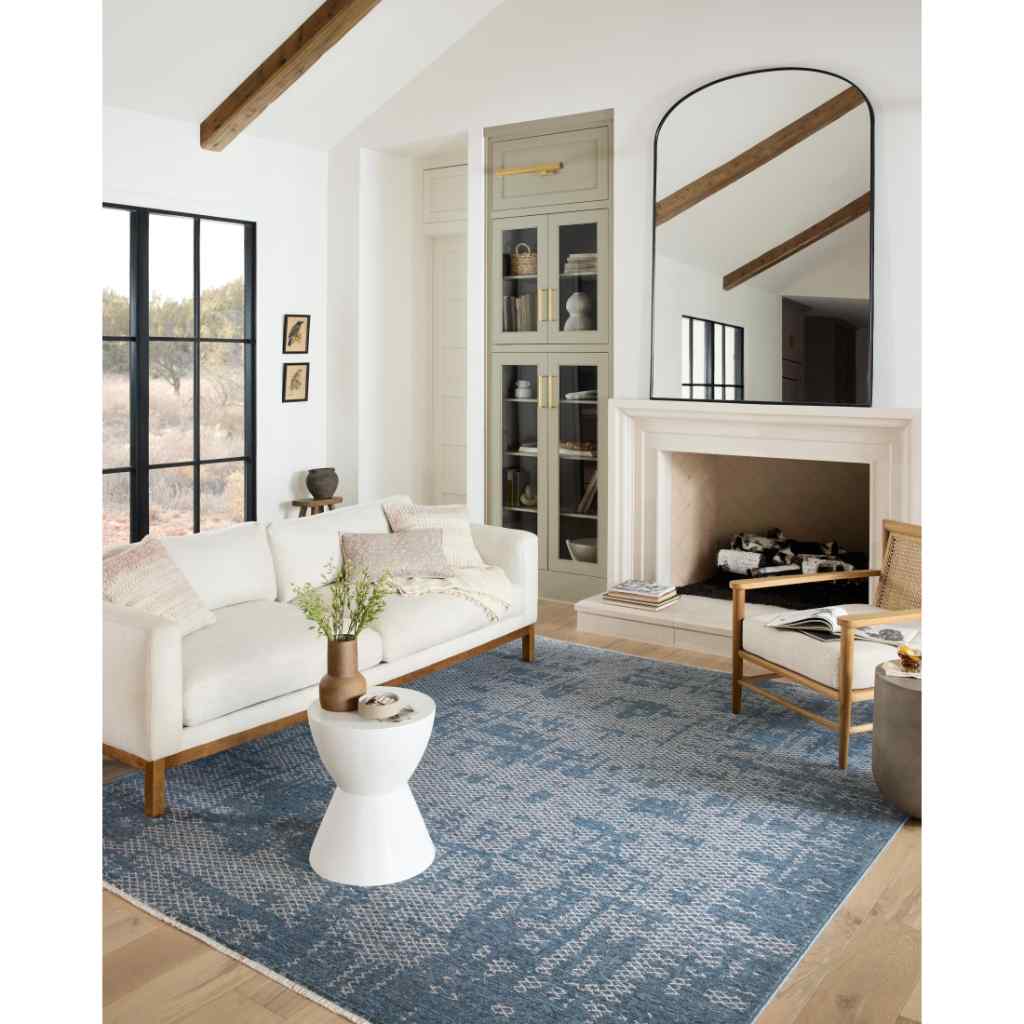 Loloi II Vance Collection Denim / Dove Rug VAN-01 Denim / Dove / 18" x 18" Sample
