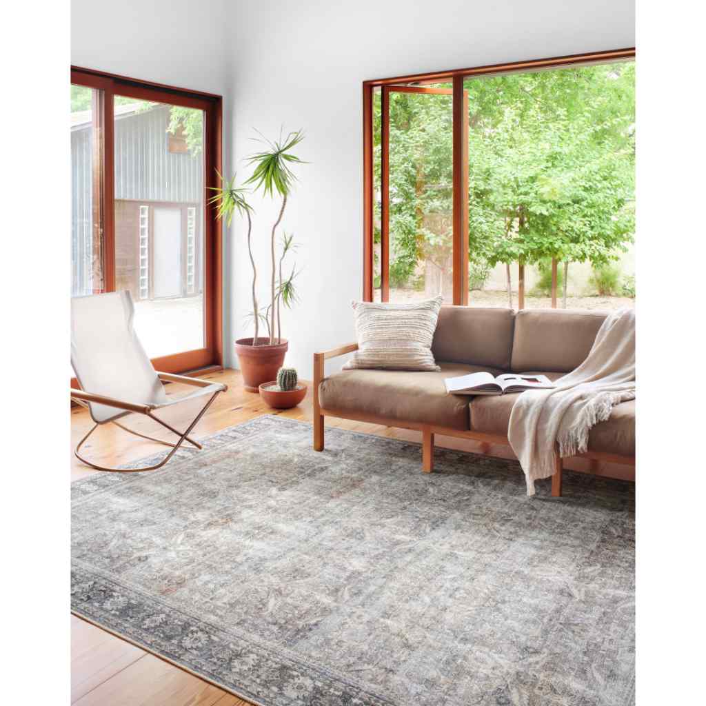 Loloi II Wynter Collection Grey / Charcoal Rug WYN-07 Grey / Charcoal / 18" x 18" Sample
