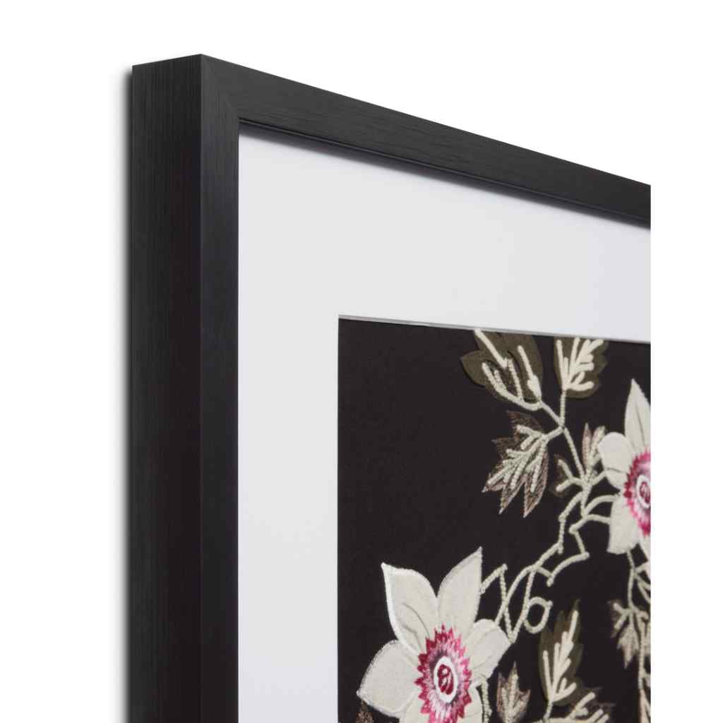 Loloi Passion Vine Petite Collection Black / Ivory Wall Art PASSP Black / Ivory / 2'-5" x 1'-9" Wall Art