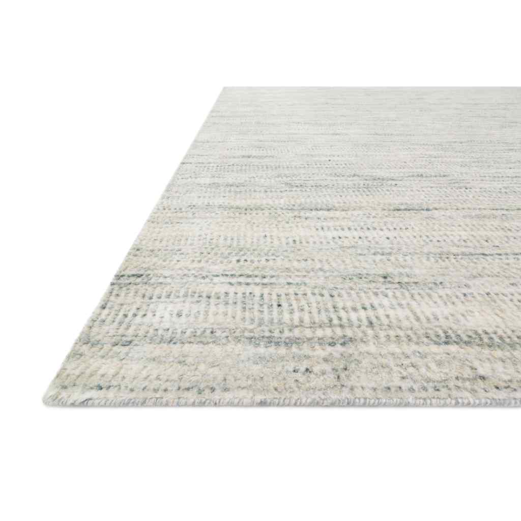 Loloi Robin Collection Silver Rug ROB-01 Silver / 2'-0" x 3'-0"