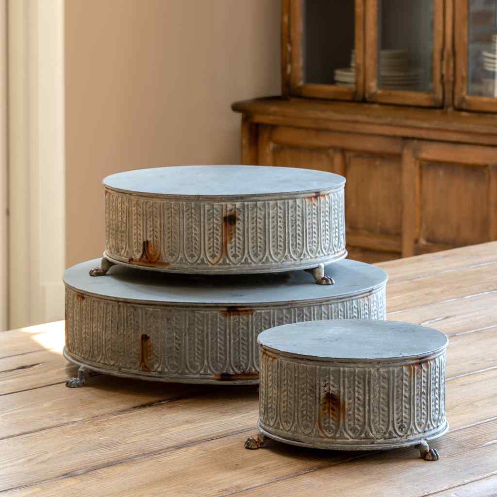 Vintage-Style Round Tinwork Display Platforms, Set of 3 Gray