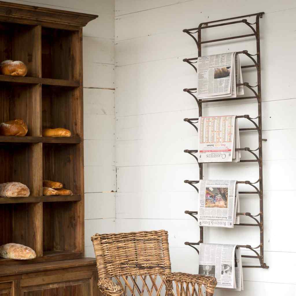 Metal Wall Display Rack Brown
