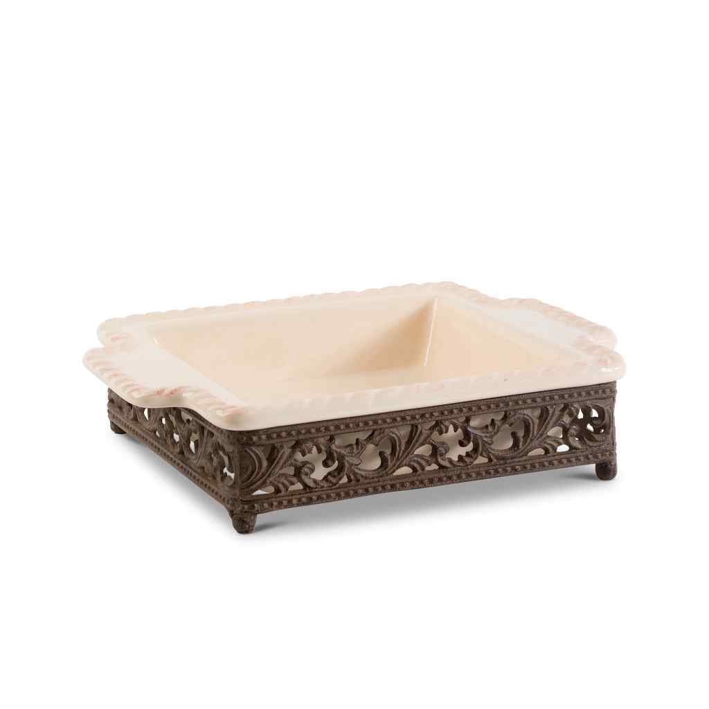 Acanthus Stoneware Square Baking Dish, 9" Cream