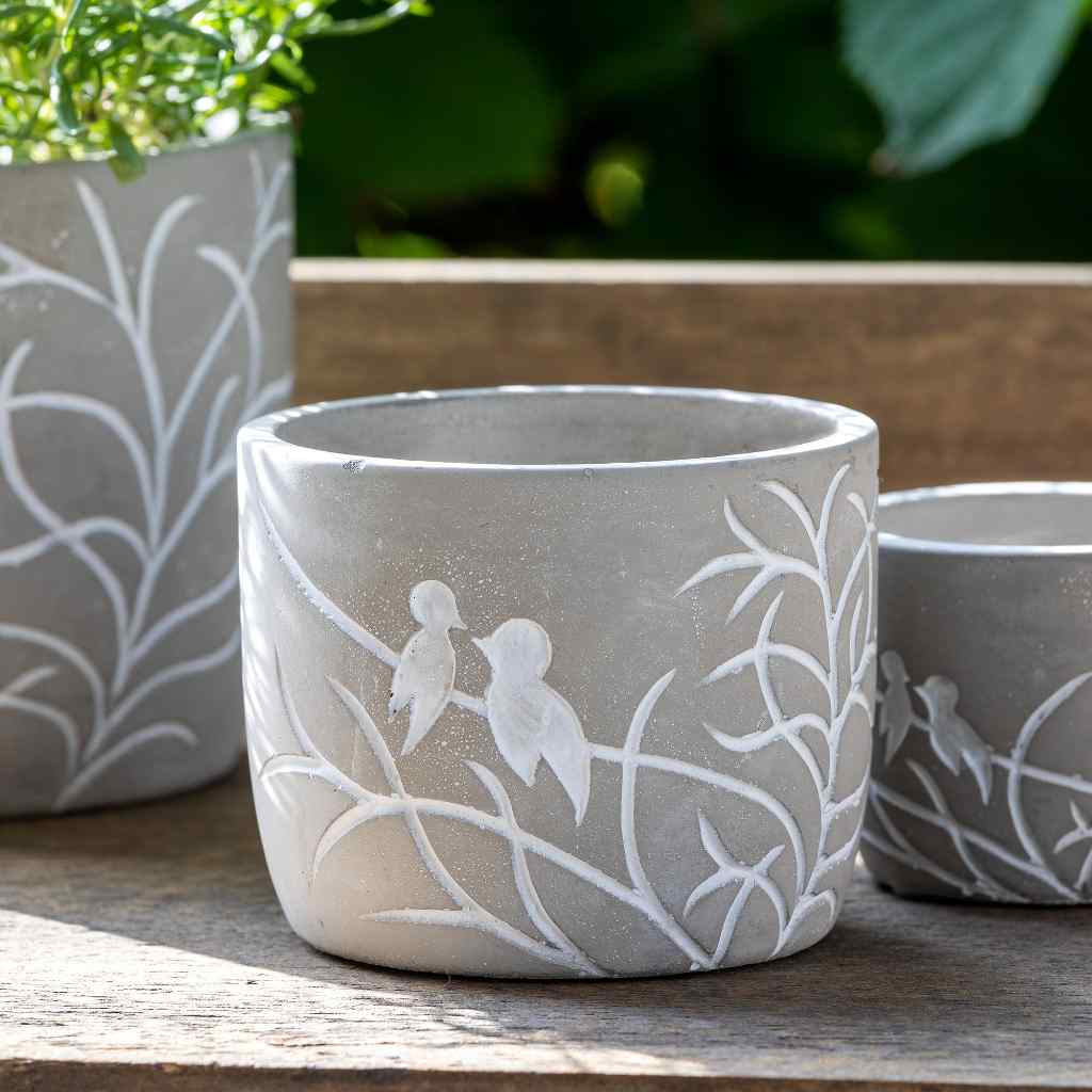 Lovebirds Silhouette Cement Pot, Medium Gray