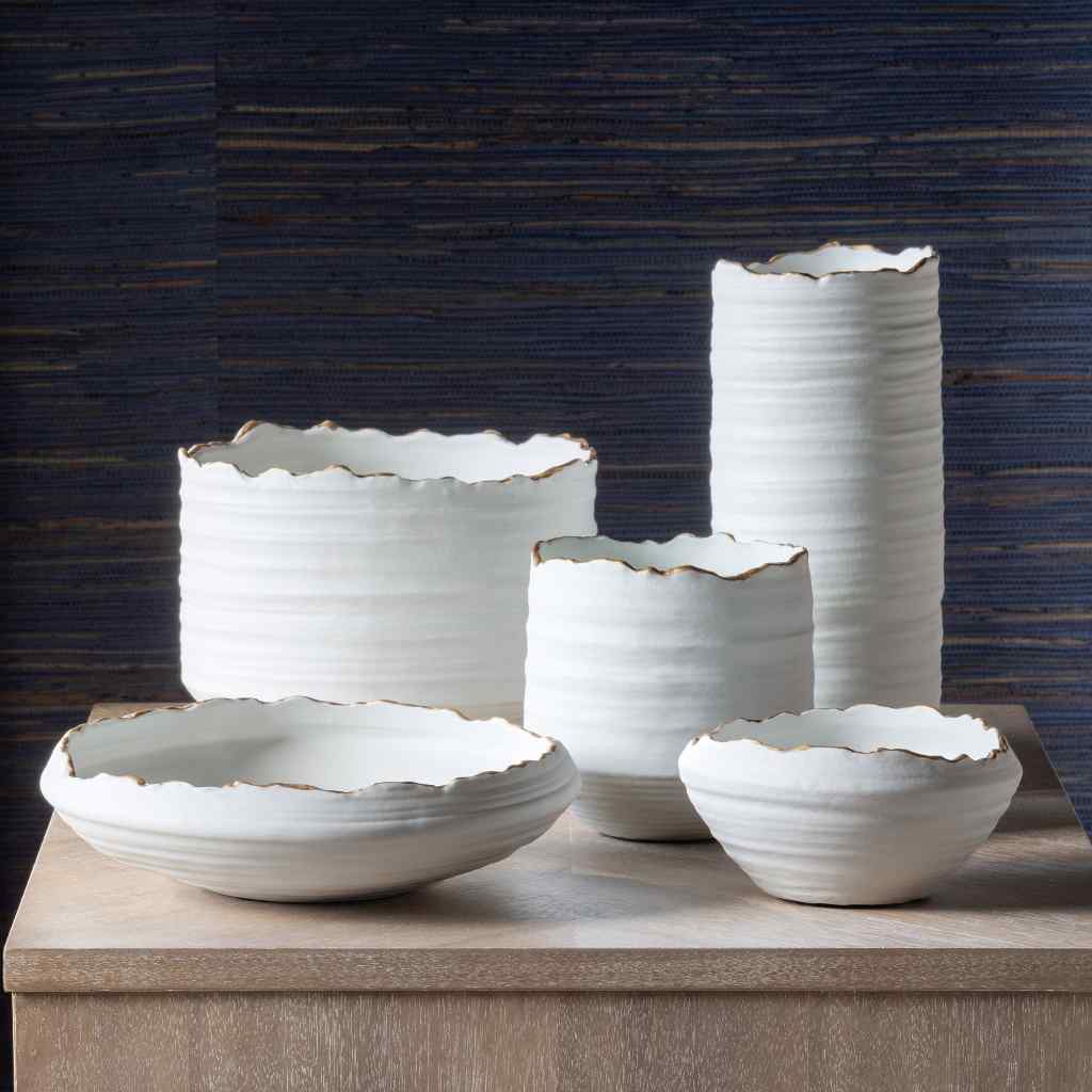 Gilded Organic Edge Pot, 8" White