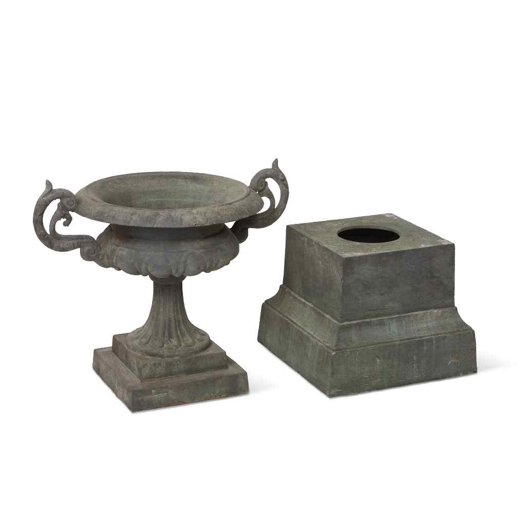 Cast Iron Terrace Urn on Plinth Gray